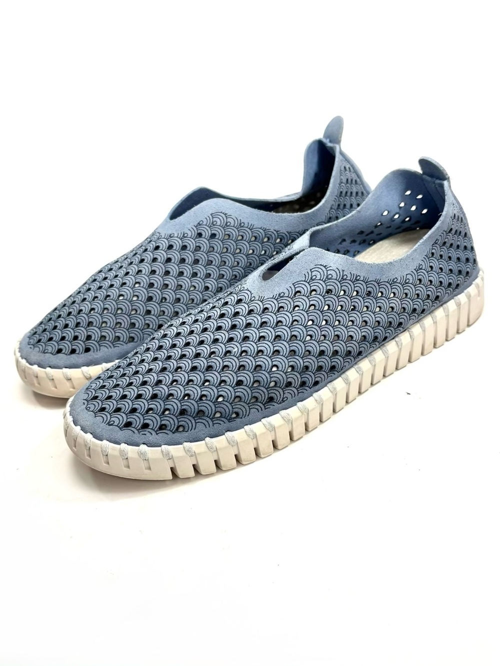 Isle Jacobsen Blue Tulip Trainers | 38